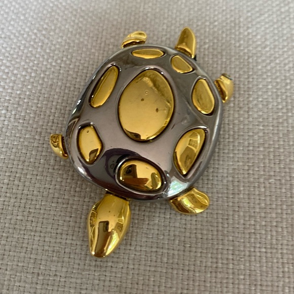 Fun Pins - Picture 3 of 5